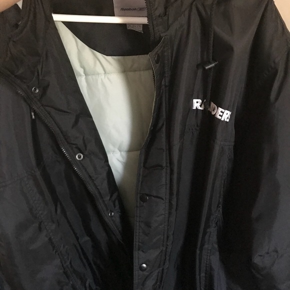 Oakland Raider jacket Reebok - Picture 2 of 2